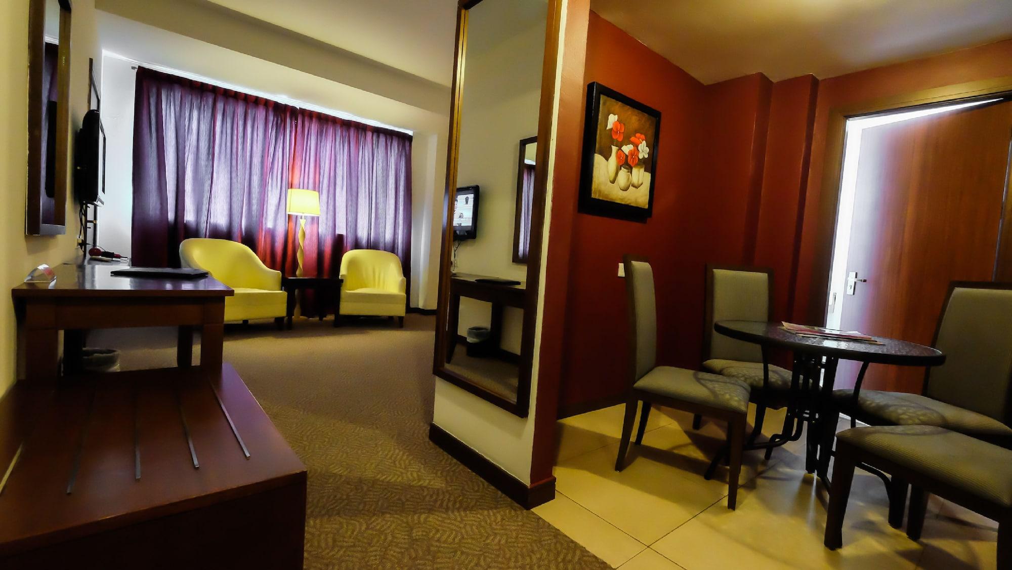 Times Hotel Brunei Bandar Seri Begawan Exterior foto