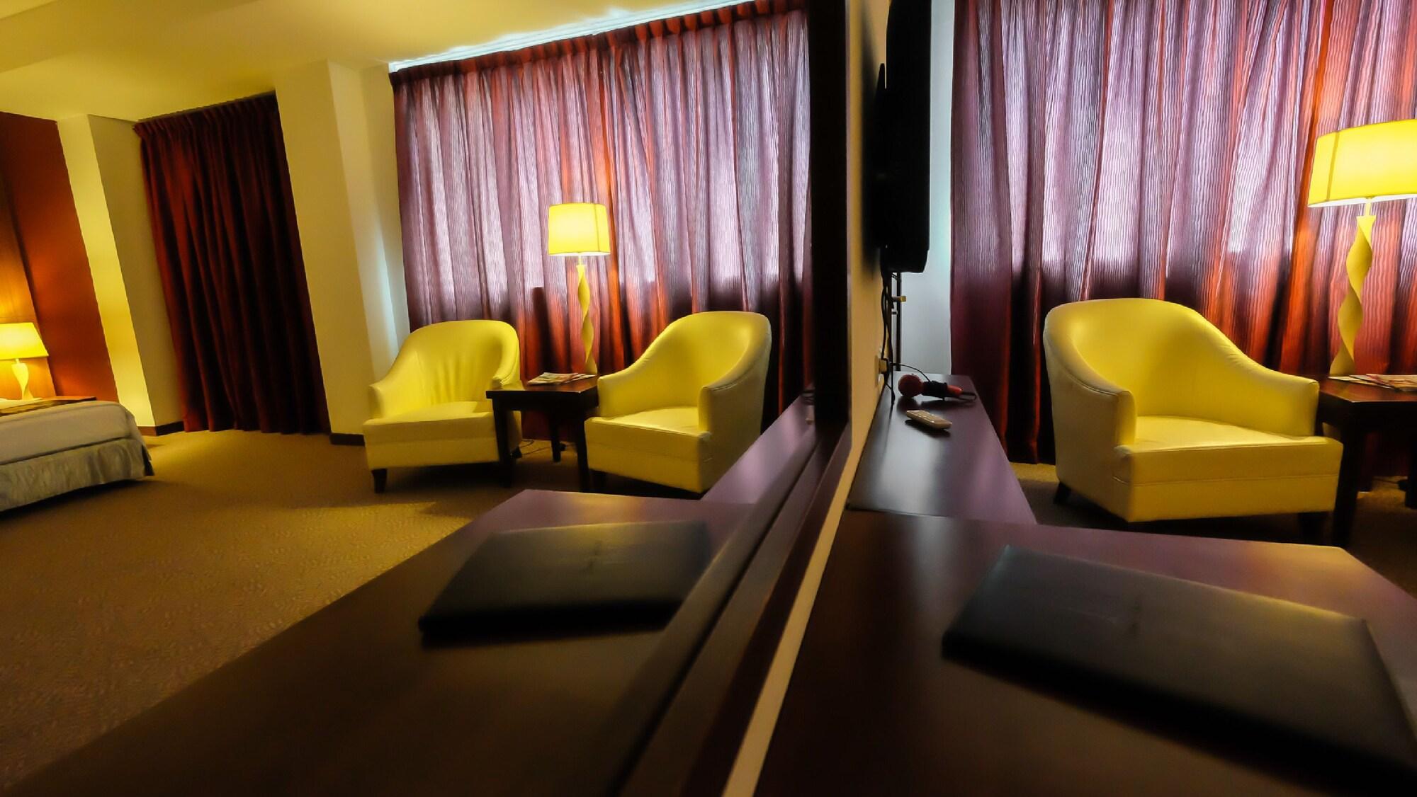 Times Hotel Brunei Bandar Seri Begawan Exterior foto