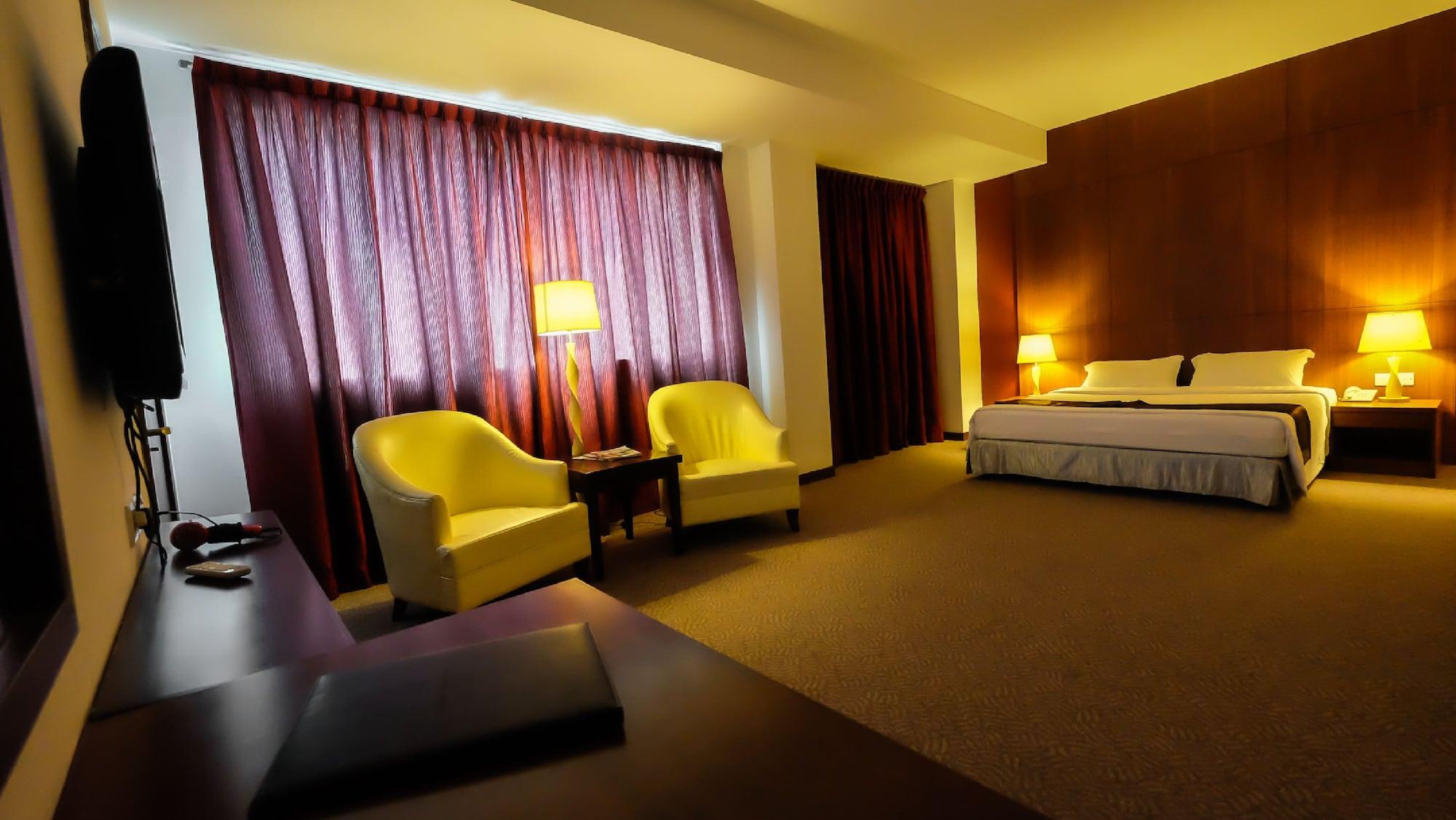 Times Hotel Brunei Bandar Seri Begawan Exterior foto