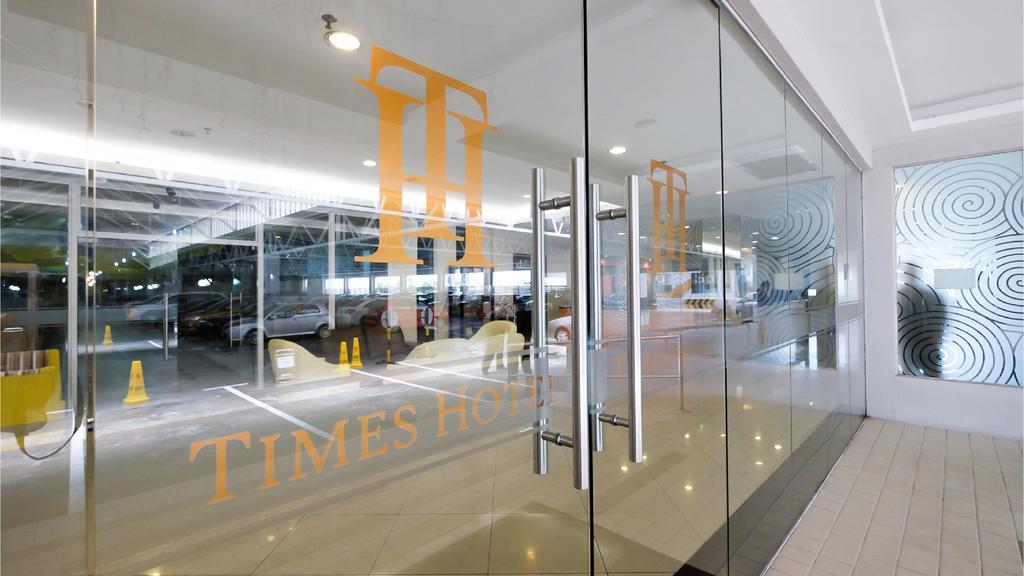 Times Hotel Brunei Bandar Seri Begawan Exterior foto